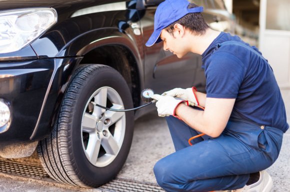 Remplacement de pneus d'utilitaire par garage automobile près de Troyes